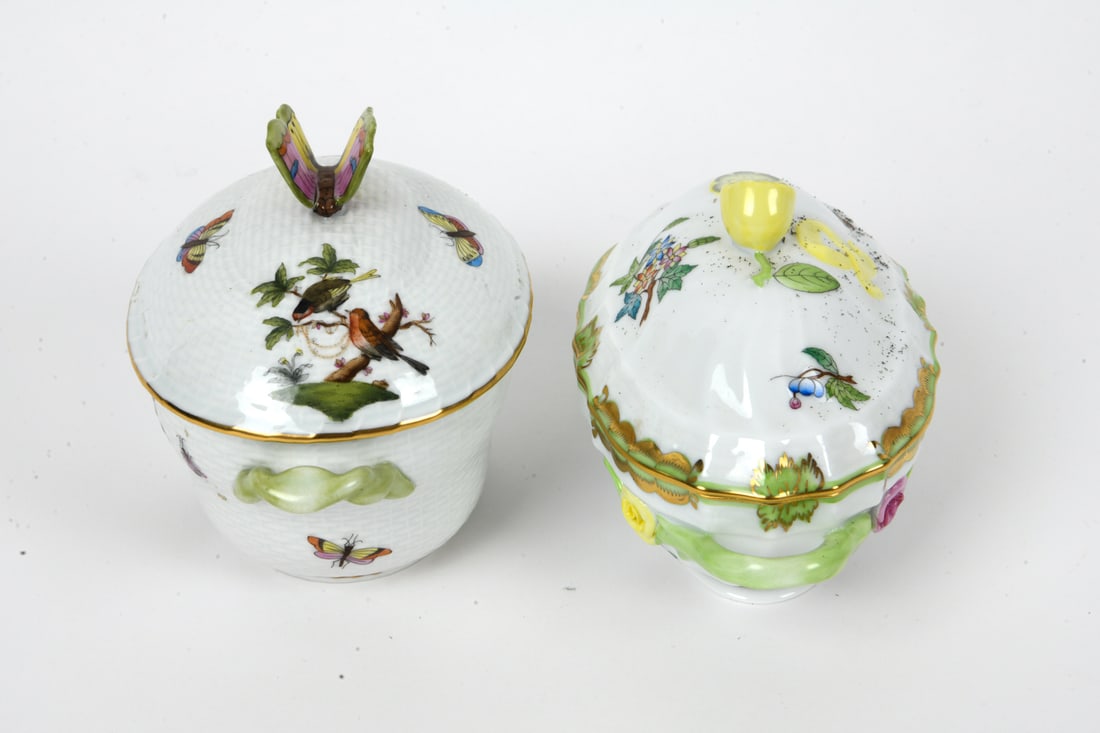 HEREND PORCELAIN GROUPING - 11