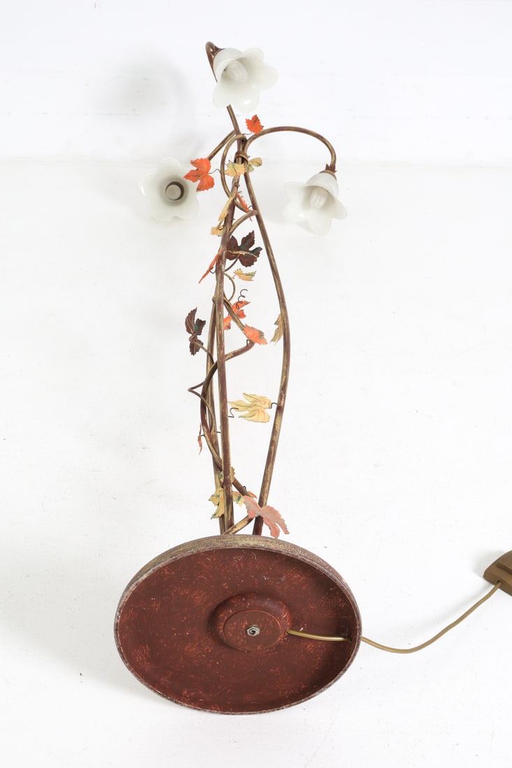 CONTEMPORARY LEAF FLOOR LAMP - 13