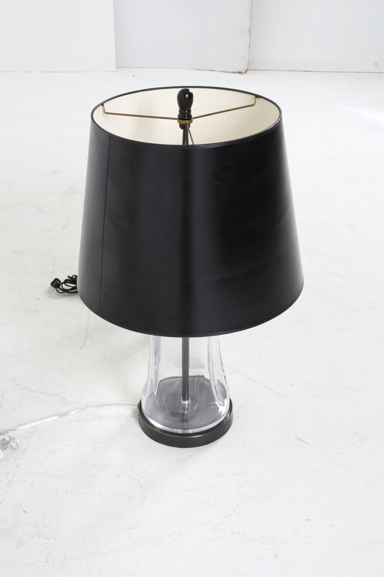 CONTEMPORARY TABLE LAMPS - 4