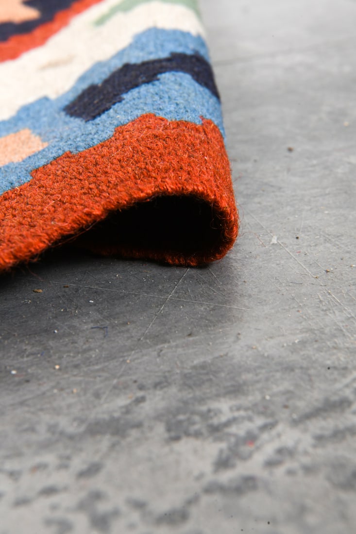 VINTAGE FLATWEAVE WOOL RUG - 5