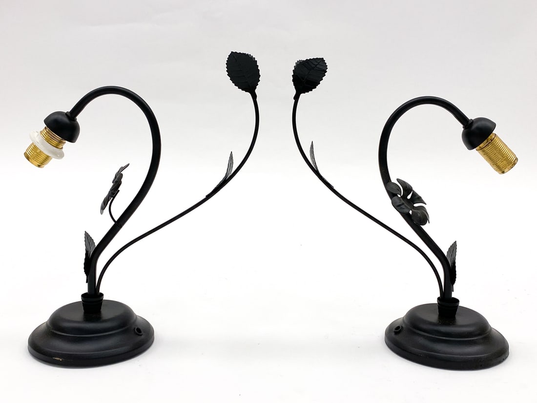 VINTAGE TABLE LAMPS - 9