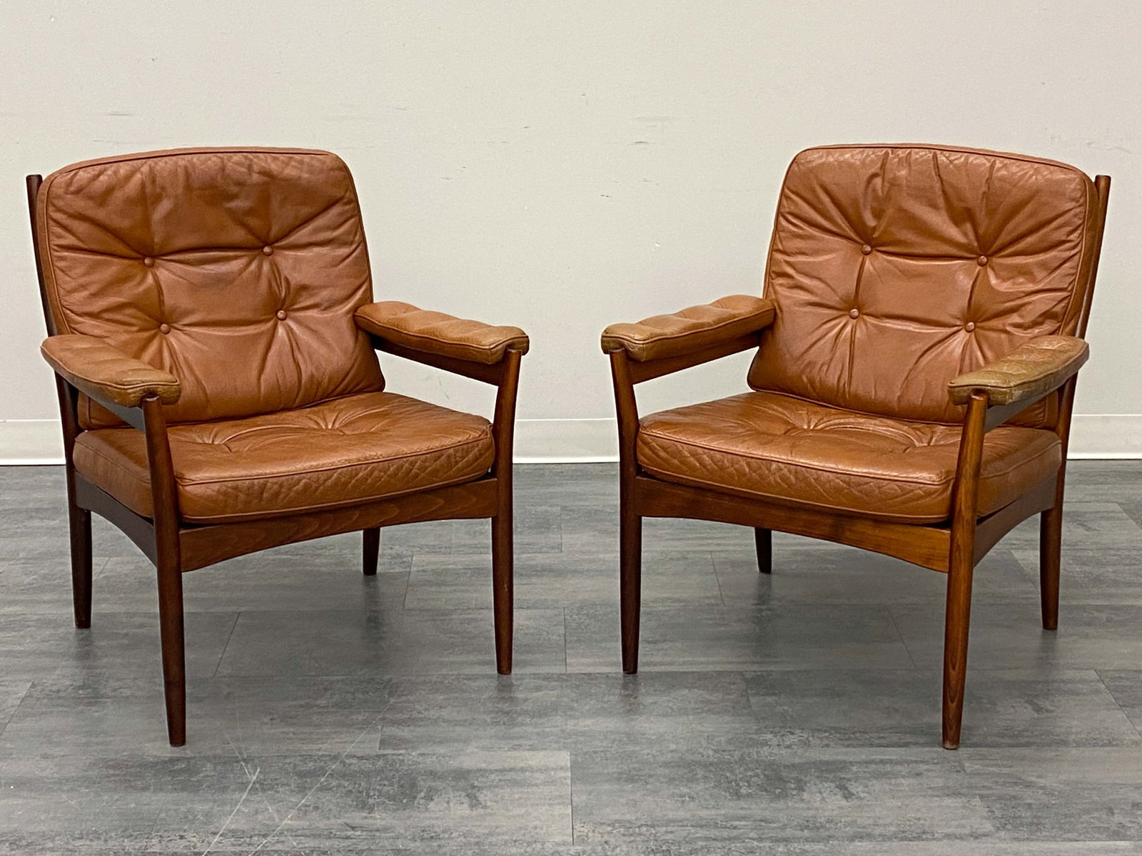 PAIR GOTE MOBLER LEATHER LOUNGE CHAIRS (1 of 14)