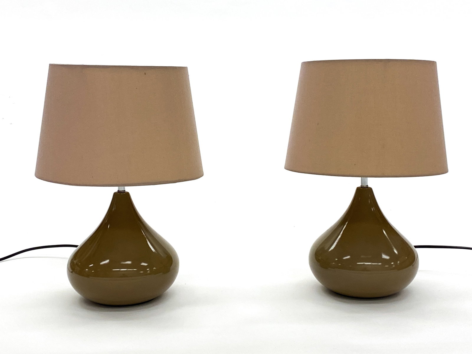 PAIR DAELLS BOLIGHUS CERAMIC TABLE LAMPS (1 of 11)