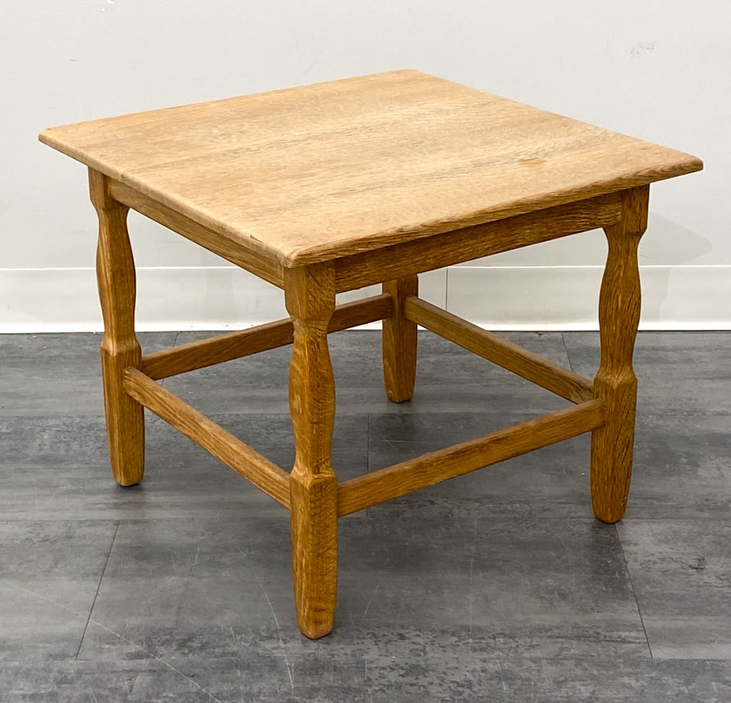 KJAERNULF STYLE DANISH OAK SIDE TABLE C. 1970S: Featuring carved legs. Denmark, circa 1970s. Dimensions: H 18.25" x W 21.75 " x D 21.75 " Condition: Some fading, minor scuffs, wear consistent with age and use