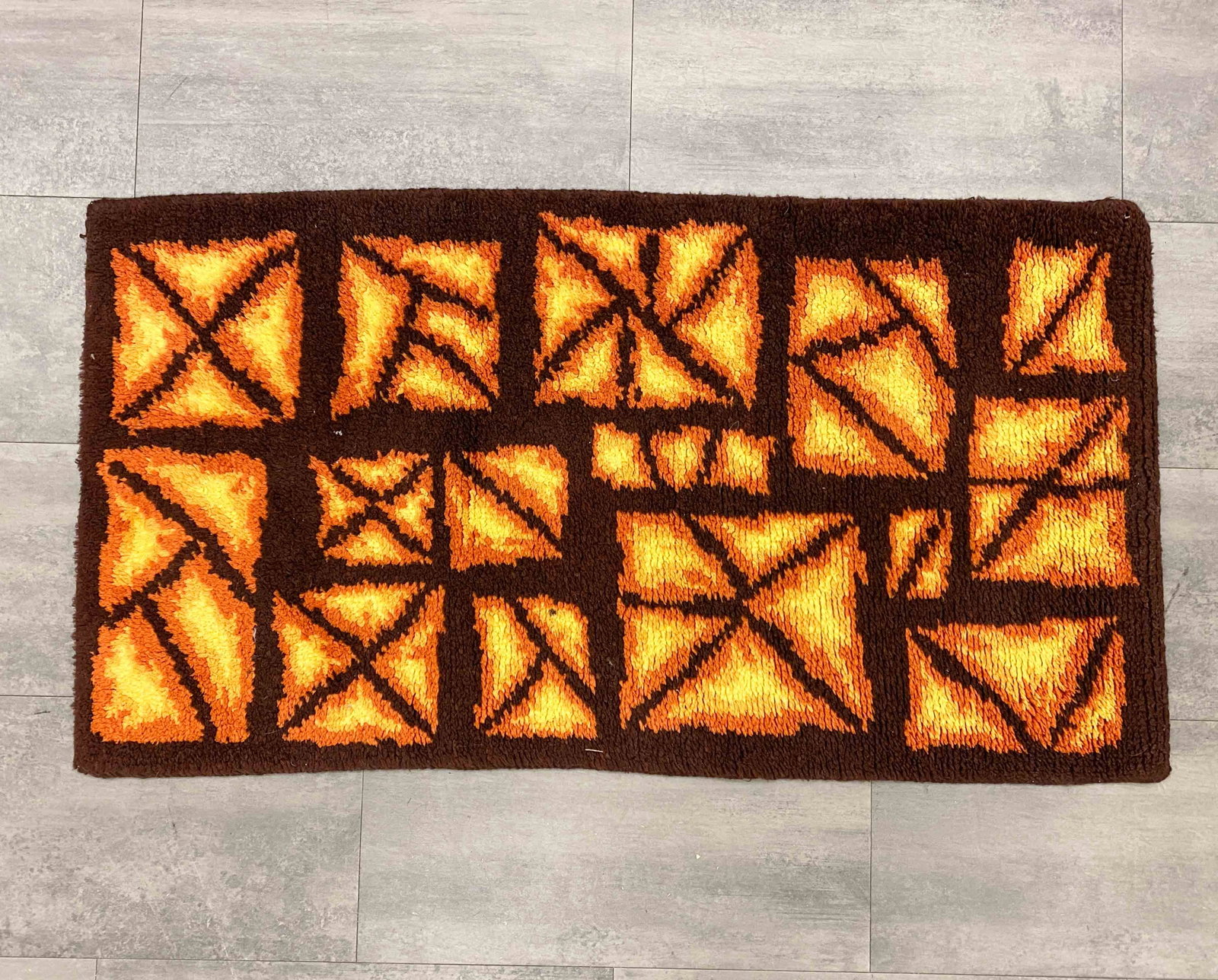 SCANDINAVIAN SHAG WOOL RUG C. 1960S: Dimensions: H 52" x W 28" Condition: Wear consistent with age and use. Minor scuffs.