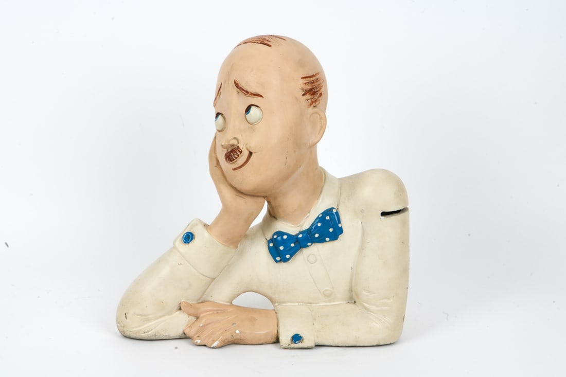 FIGURE BUST PLASTER SCULPTURE - 6
