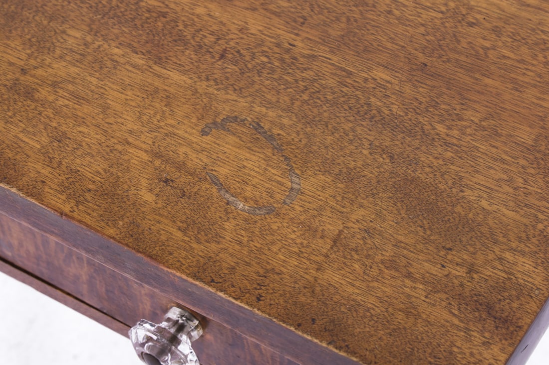 SHERATON STYLE MAPLE SIDE TABLE - 12