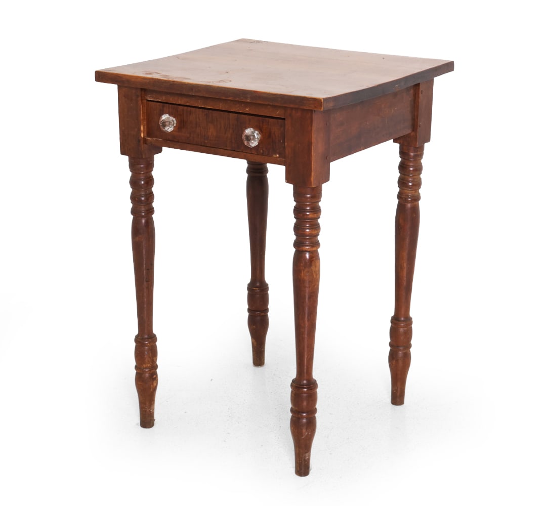 SHERATON STYLE MAPLE SIDE TABLE (1 of 15)