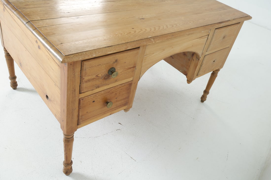 ANTIQUE RUSTIC PINE DESK - 18