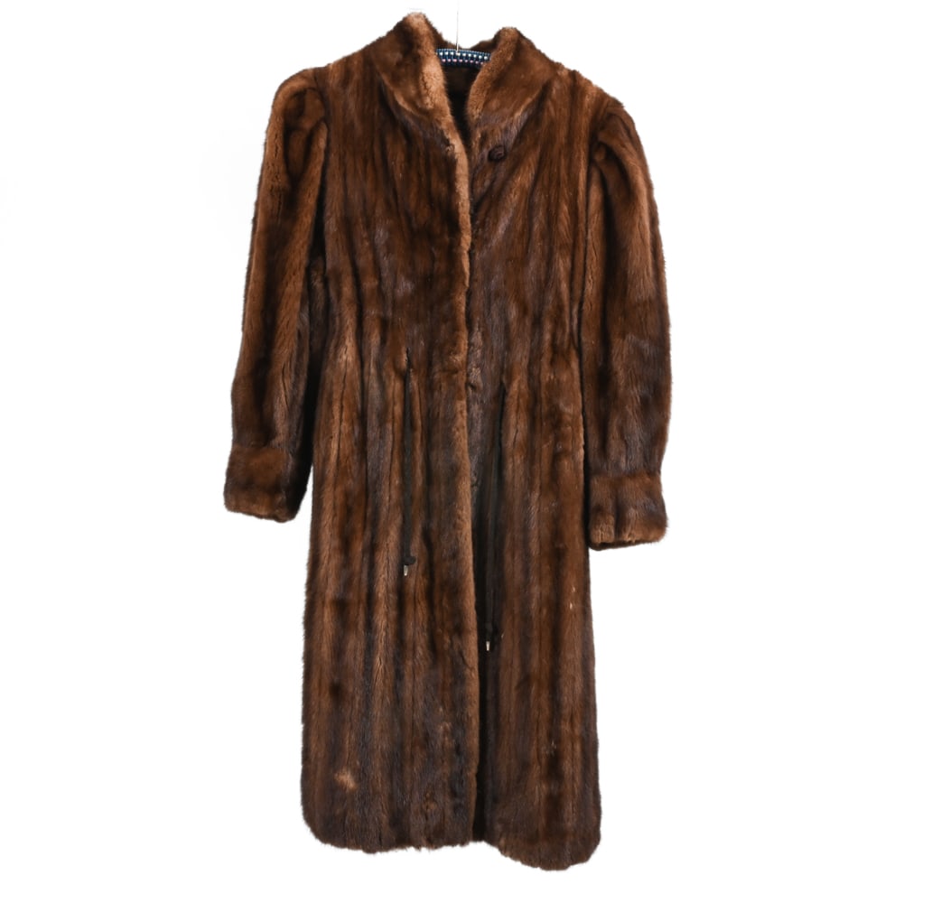 VINTAGE FULL-LENGTH CINCH WAIST FUR COAT (1 of 7)