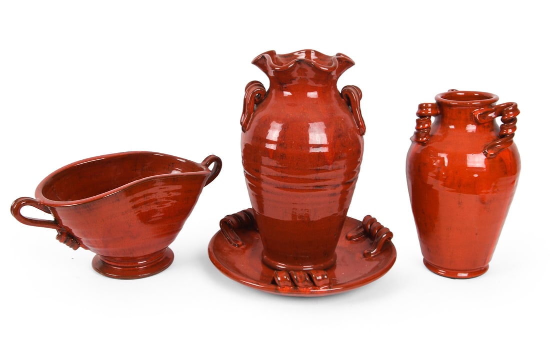 DECORATIVE CERAMIC GROUPING - 2