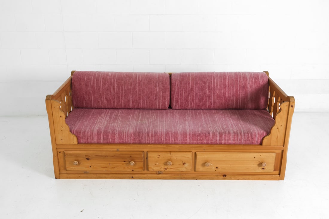 VOGLAUER AUSTRIAN PINE SOFA DAYBED - 4