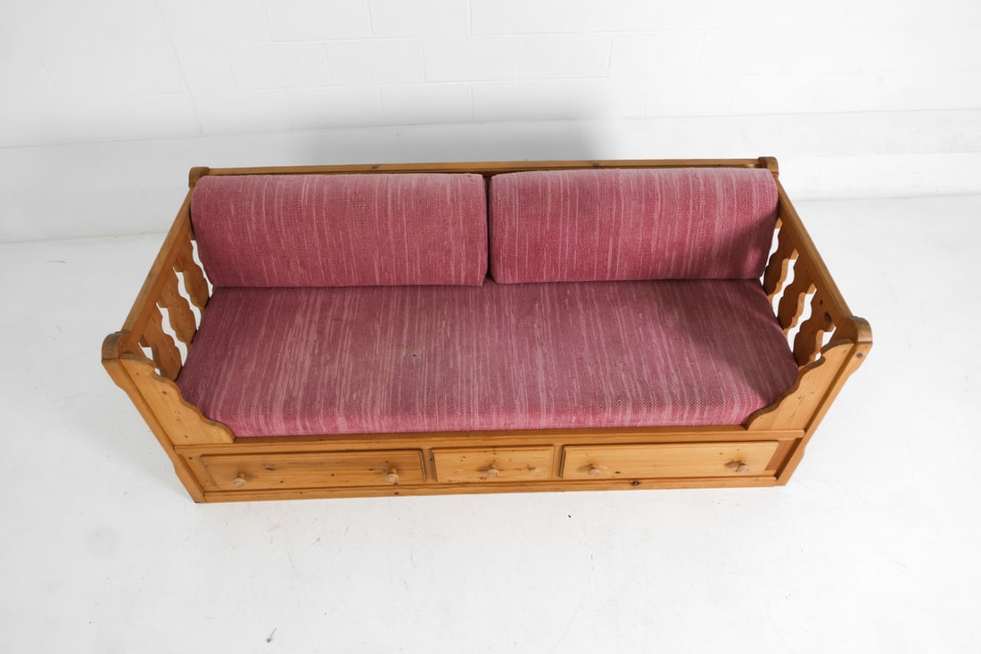 VOGLAUER AUSTRIAN PINE SOFA DAYBED - 6