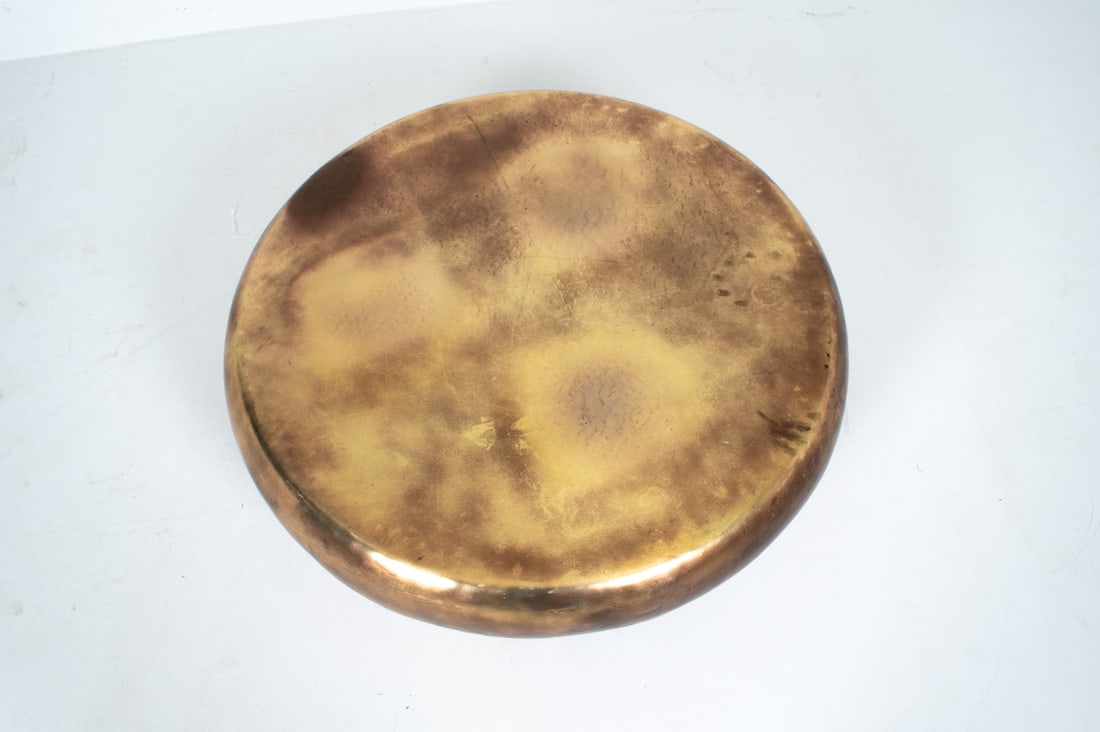 ROUND HAMMERED BRASS COFFEE TABLE - 4