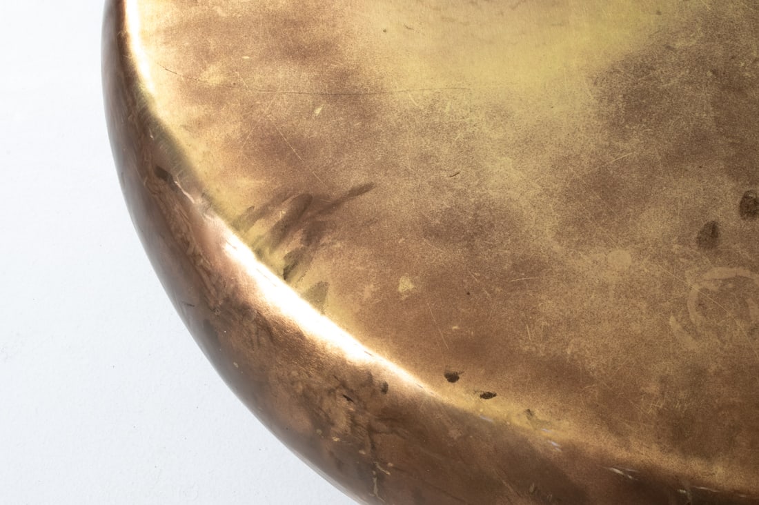 ROUND HAMMERED BRASS COFFEE TABLE - 7