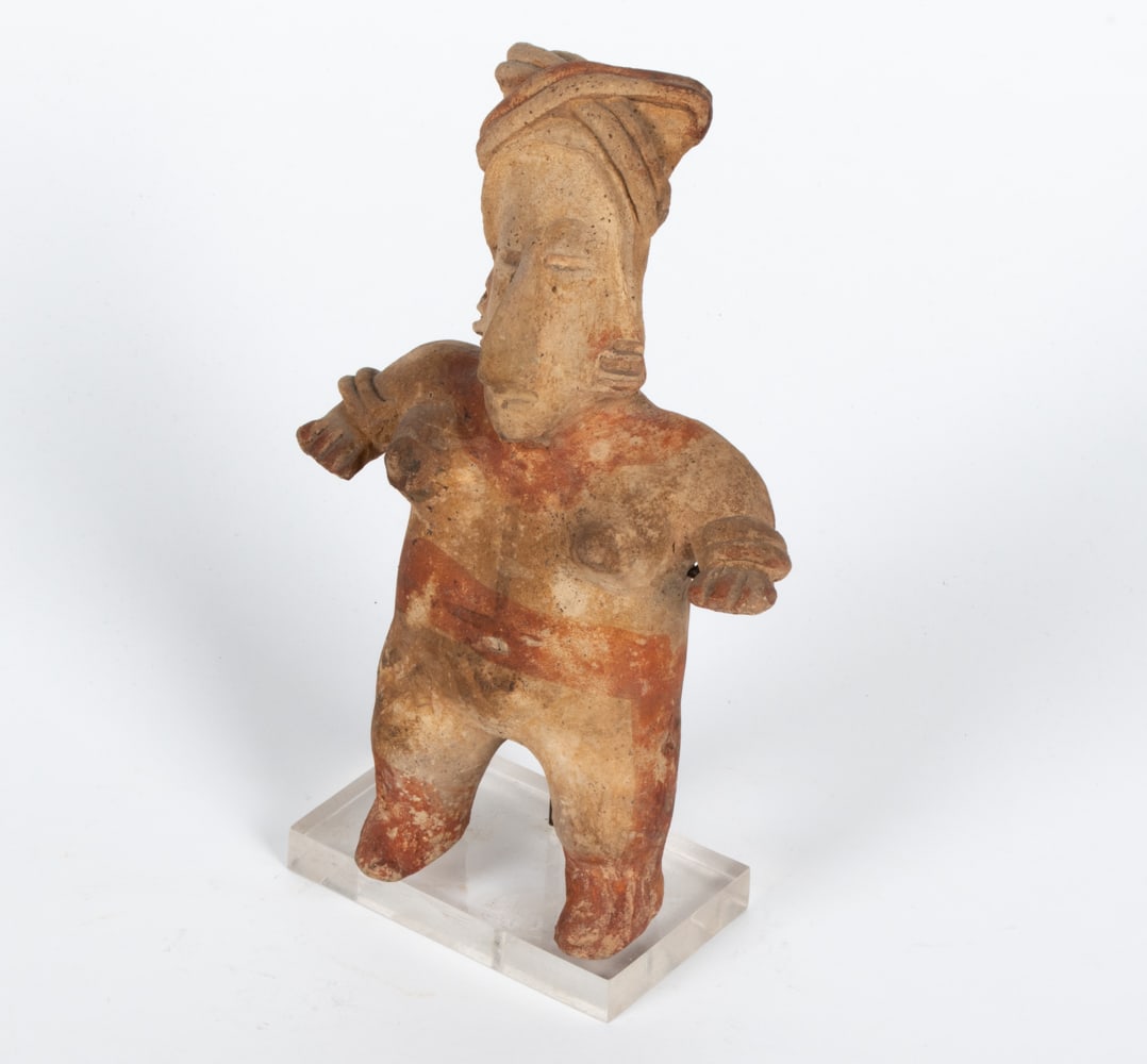JALISCO MEXICO MODELED STANDING FEMALE FIGURE (1 of 15)