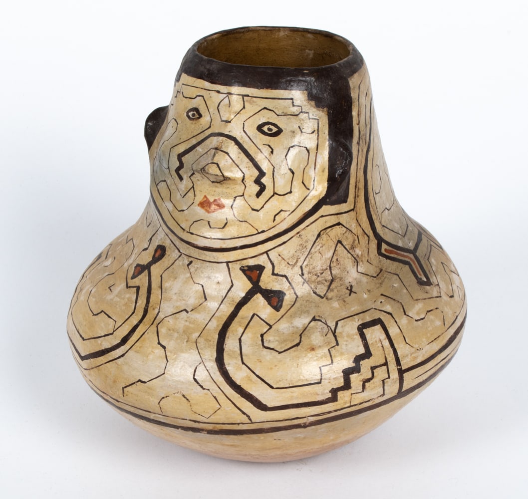 PERUVIAN SHIPOBO CONIBO POTTERY FACE VESSEL (1 of 12)