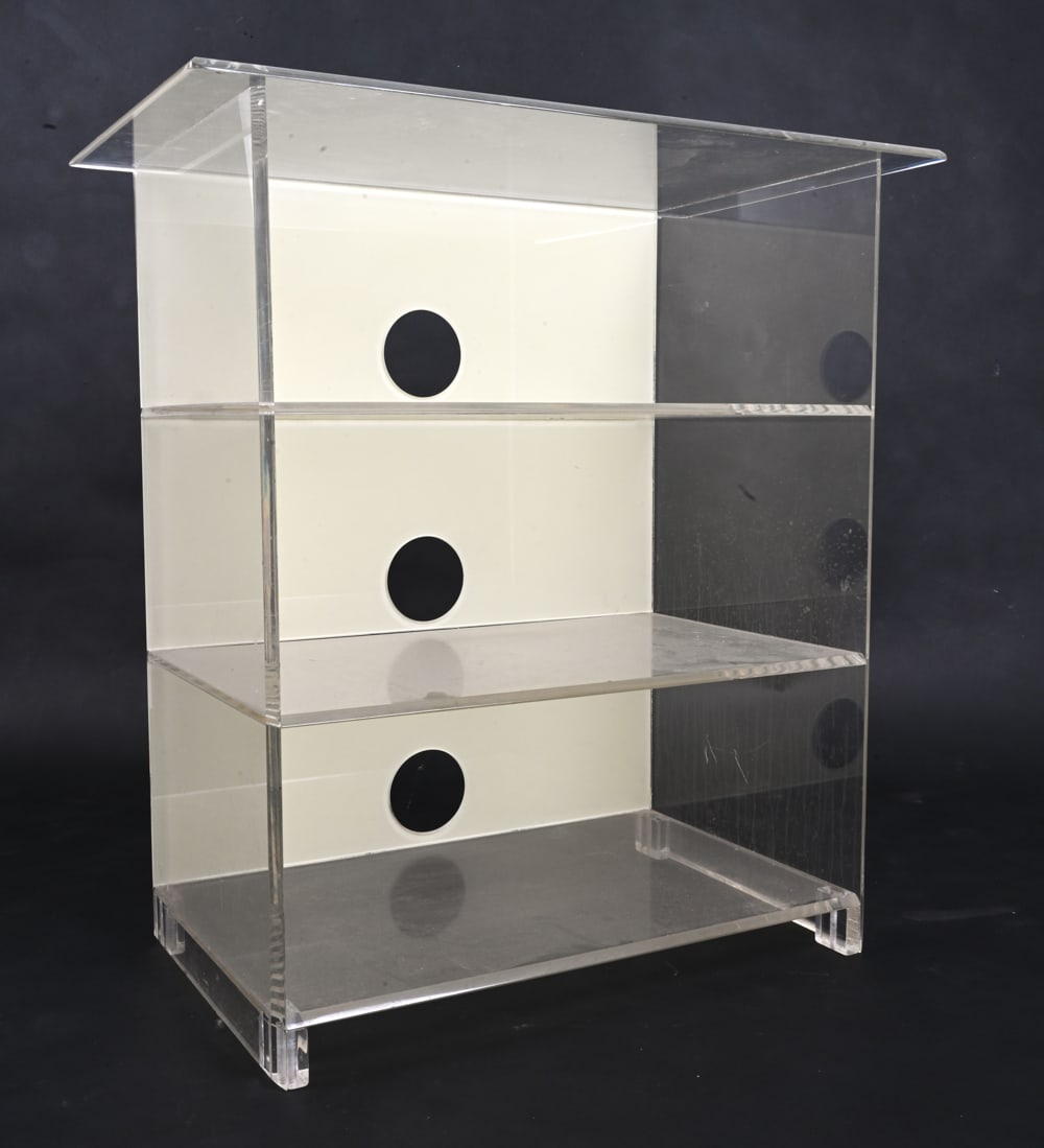 ACRYLIC MEDIA SHELF (1 of 10)