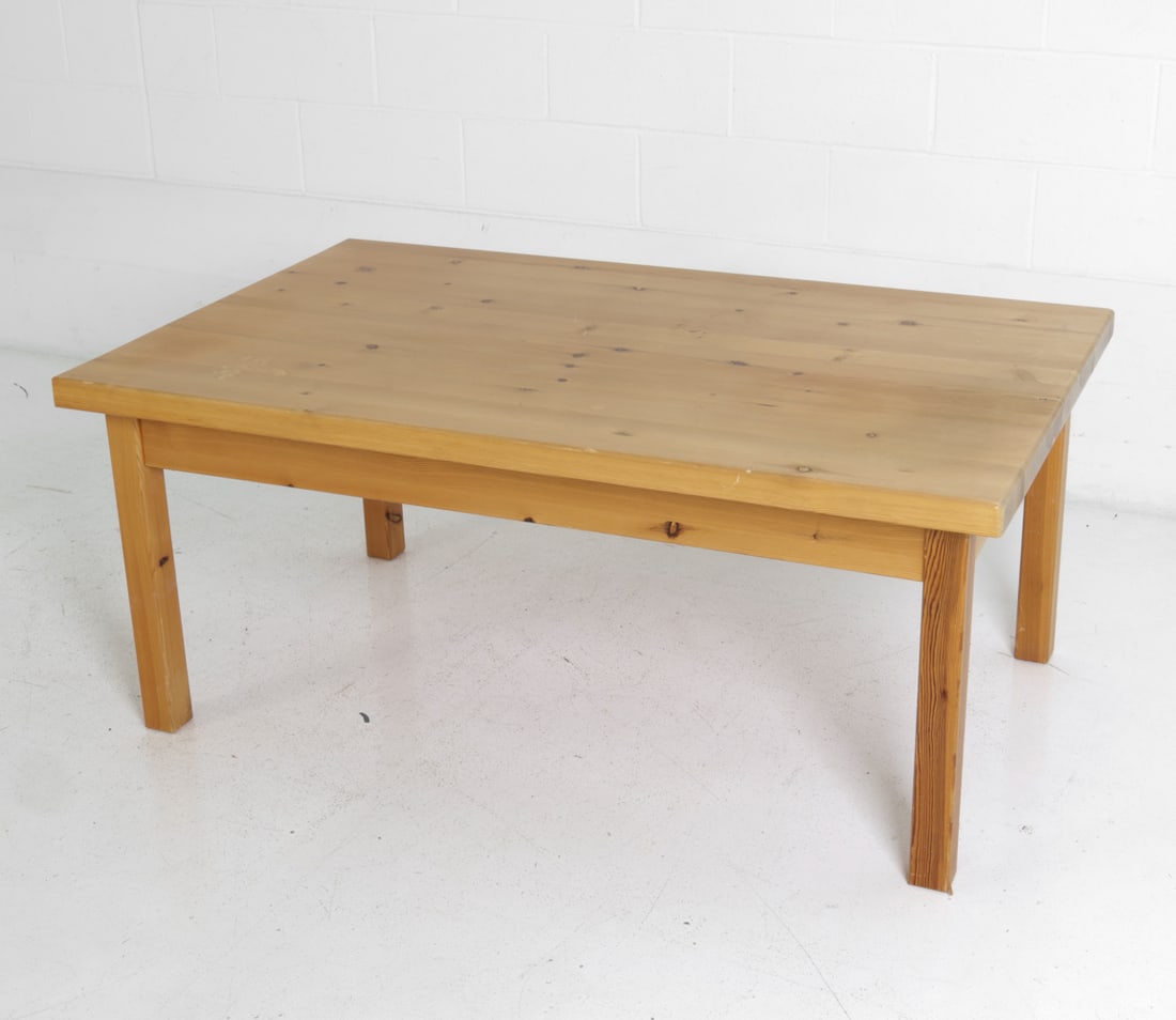 SWEDISH PINE COFFEE TABLE - 2