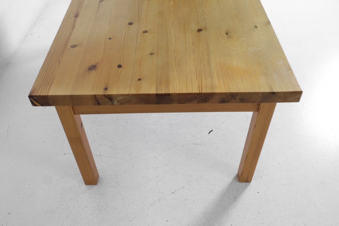 SWEDISH PINE COFFEE TABLE - 8