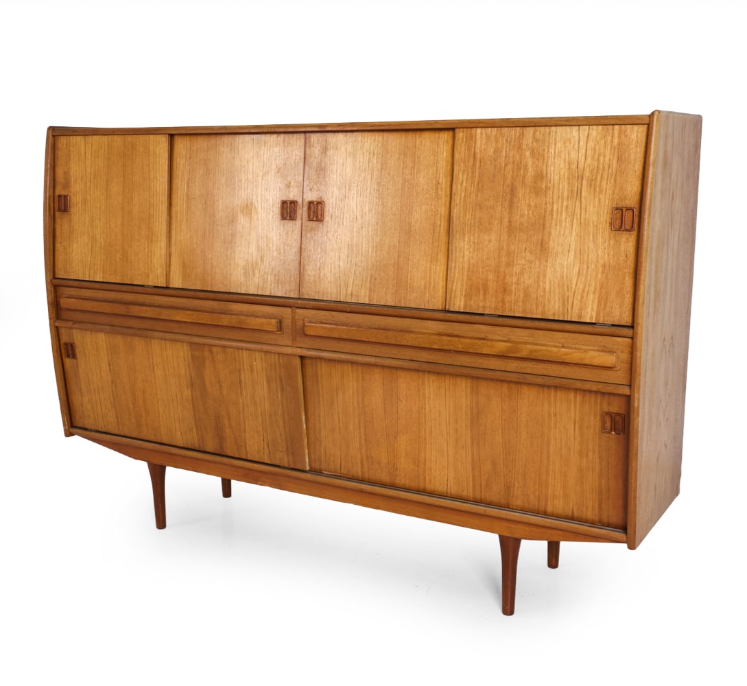 JENSEN & HERNING DANISH TEAK SIDEBOARD C. 1960S (1 of 20)