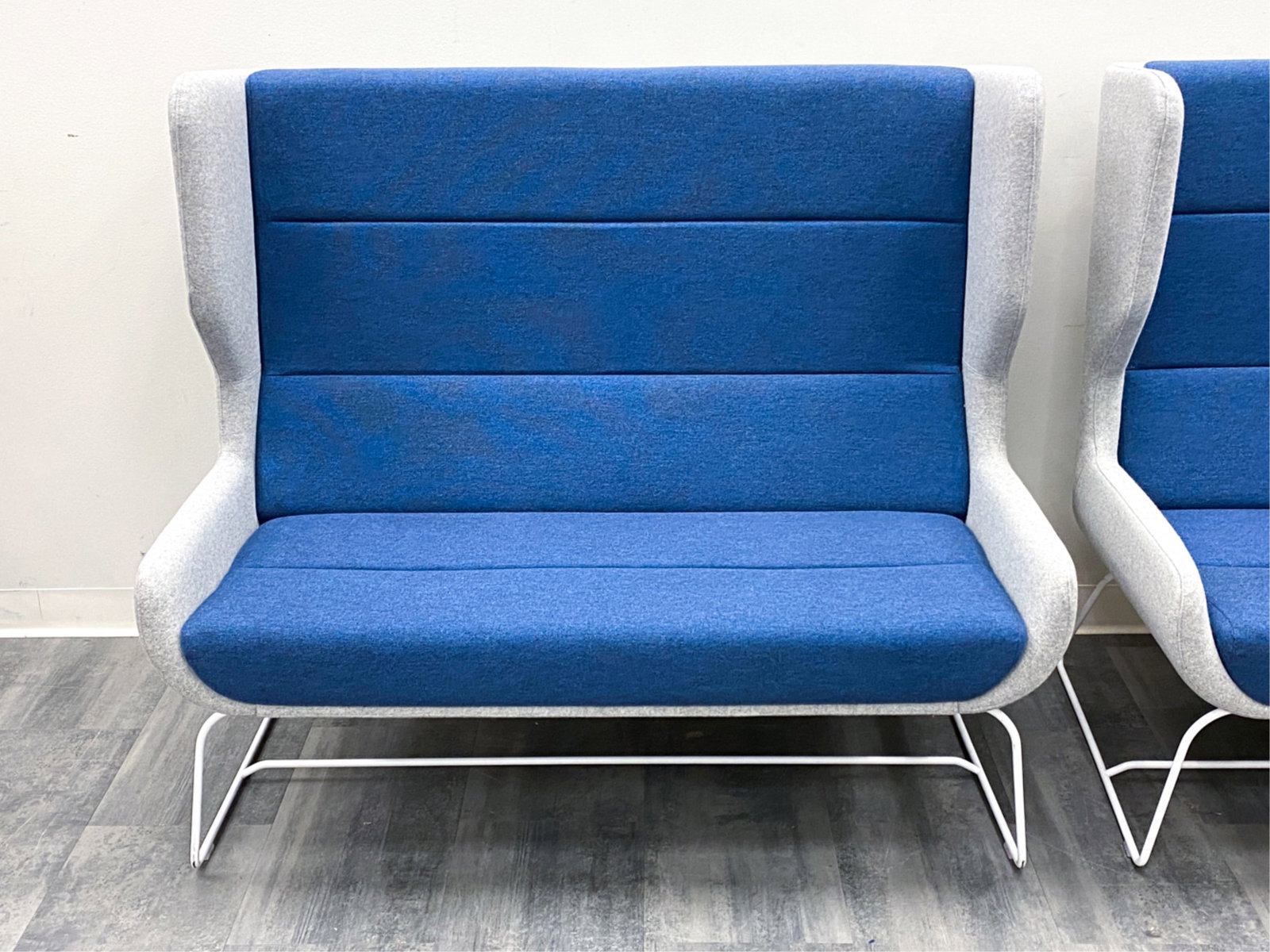 PAIR NAUGHTONE HERMAN MILLER HUSH HIGH BACK SOFAS - 4