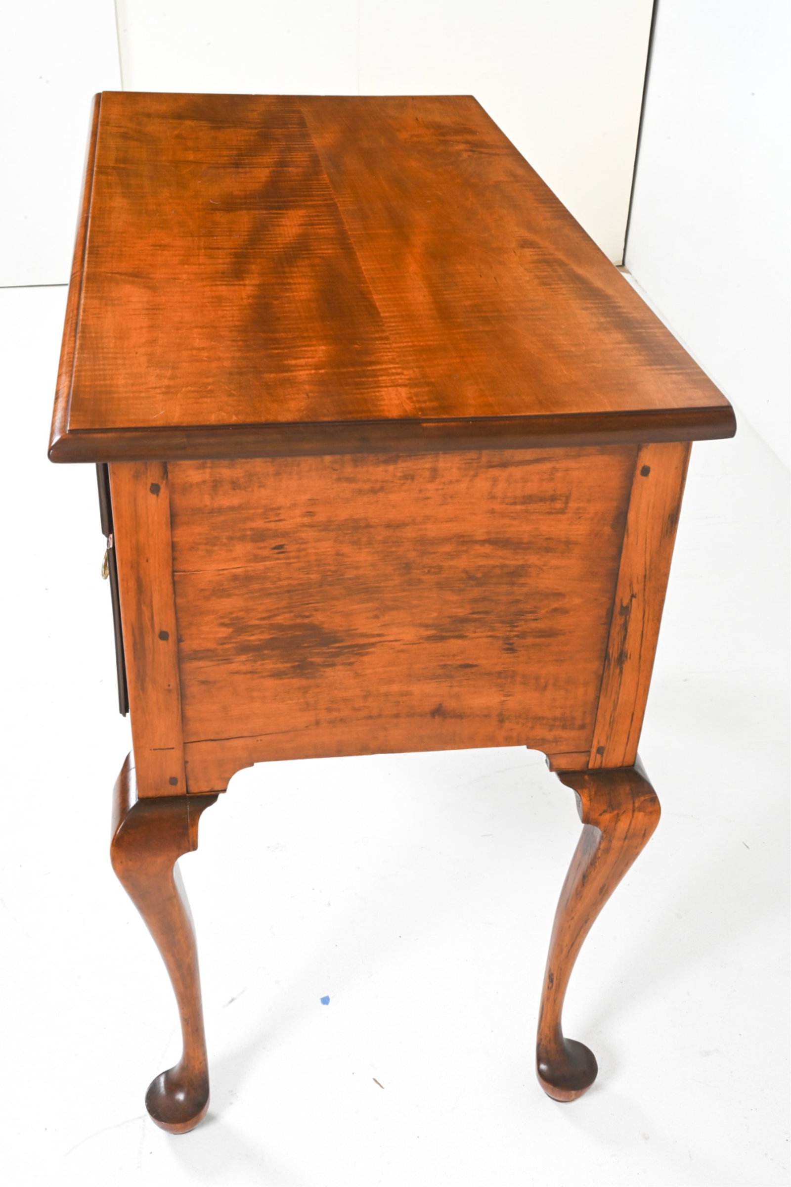 18TH C. QUEEN ANNE TIGER MAPLE LOW BOY - 5