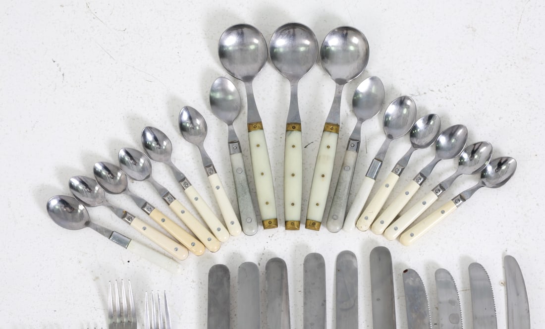 FLATWARE GROUPING - 2
