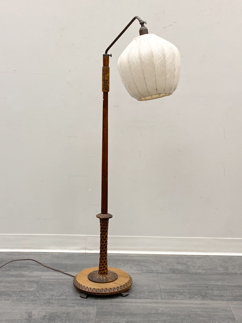 ART DECO SCANDINAVIAN CARVED FLOOR LAMP C. 1930S (1 of 17)