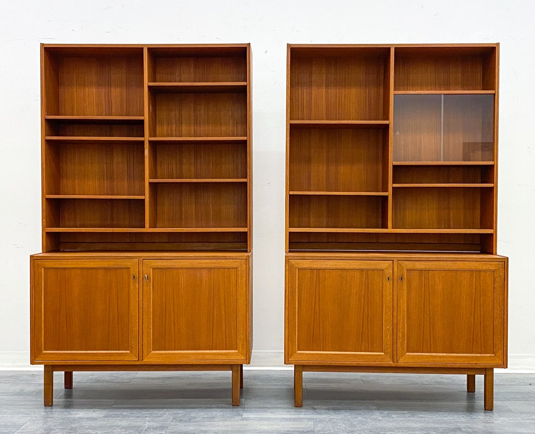 PAIR SVENSSON STYLE TEAK BOOKCASE CABINETS 1960S (1 of 14)