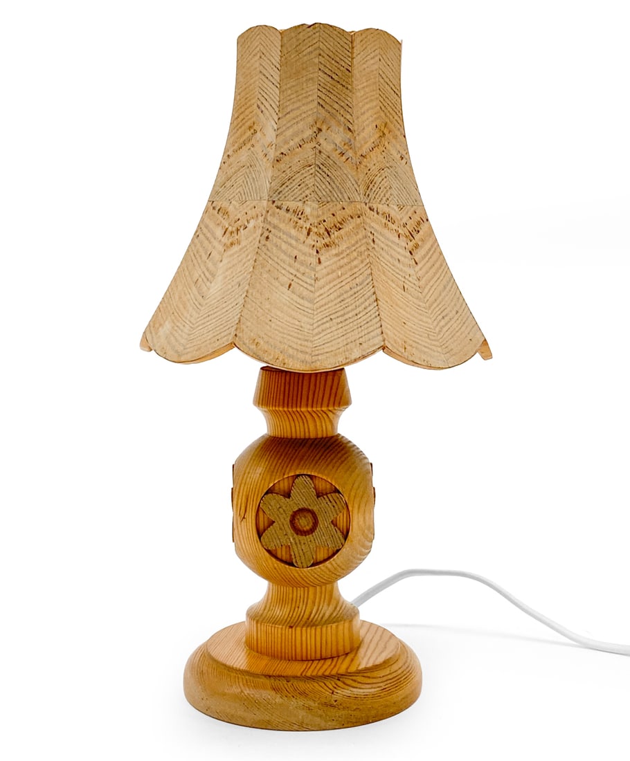 SWEDISH PINE TABLE LAMP C. 1970S (1 of 10)