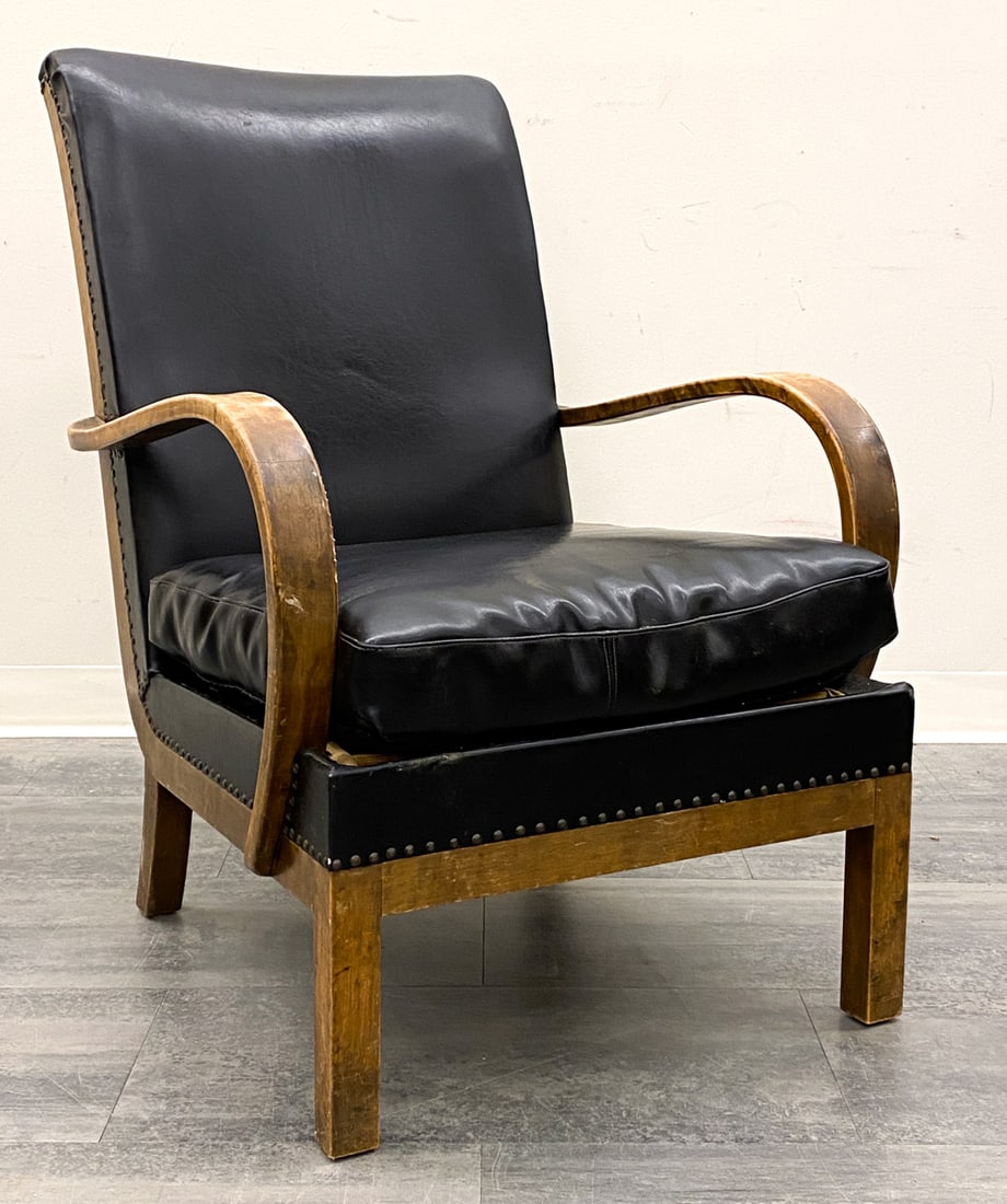 HALABALA STYLE CZECH LEATHER LOUNGE CHAIR 1950S (1 of 16)