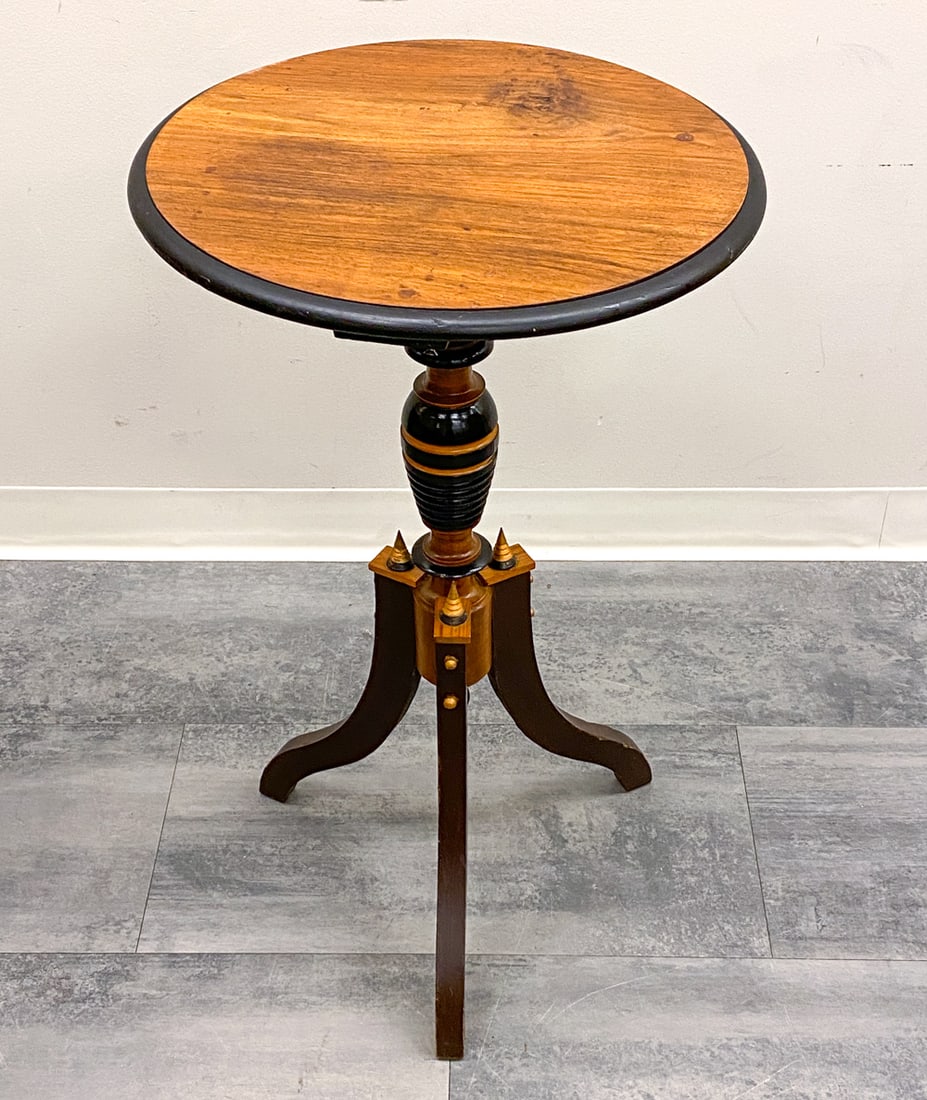 ANTIQUE SWEDISH WALNUT SIDE TABLE - 2