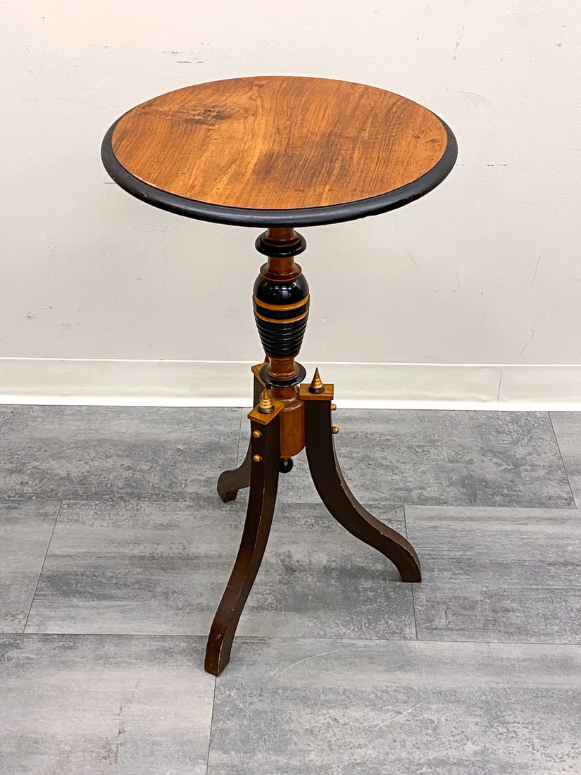 ANTIQUE SWEDISH WALNUT SIDE TABLE - 8