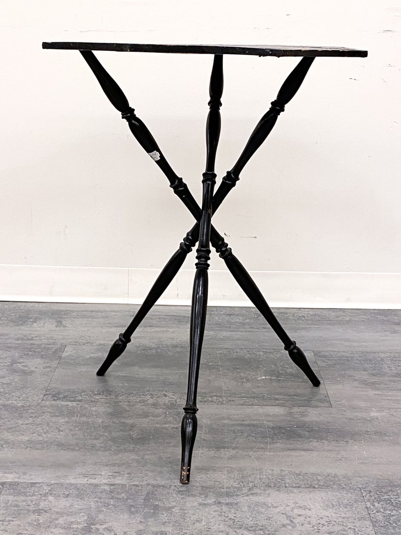 SWEDISH PAINTED PINE SIDE TABLE - 2
