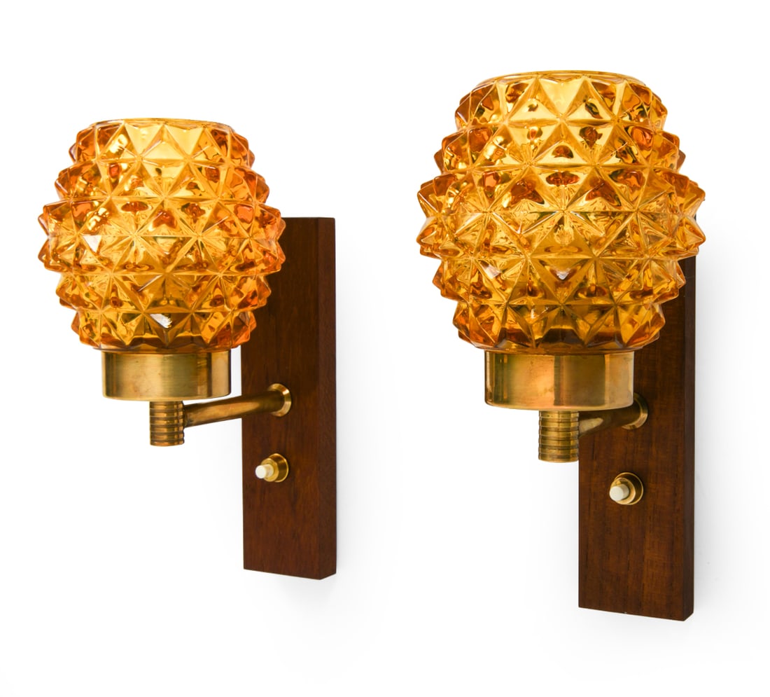 PAIR OF J. SOMMER DANISH TEAK & GLASS WALL SCONCES (1 of 9)