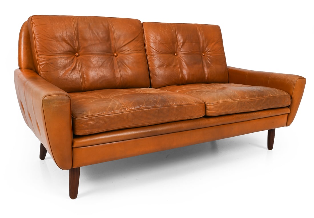 STYLE OF SKIPPER DANISH LEATHER LOVESEAT SOFA (1 of 17)