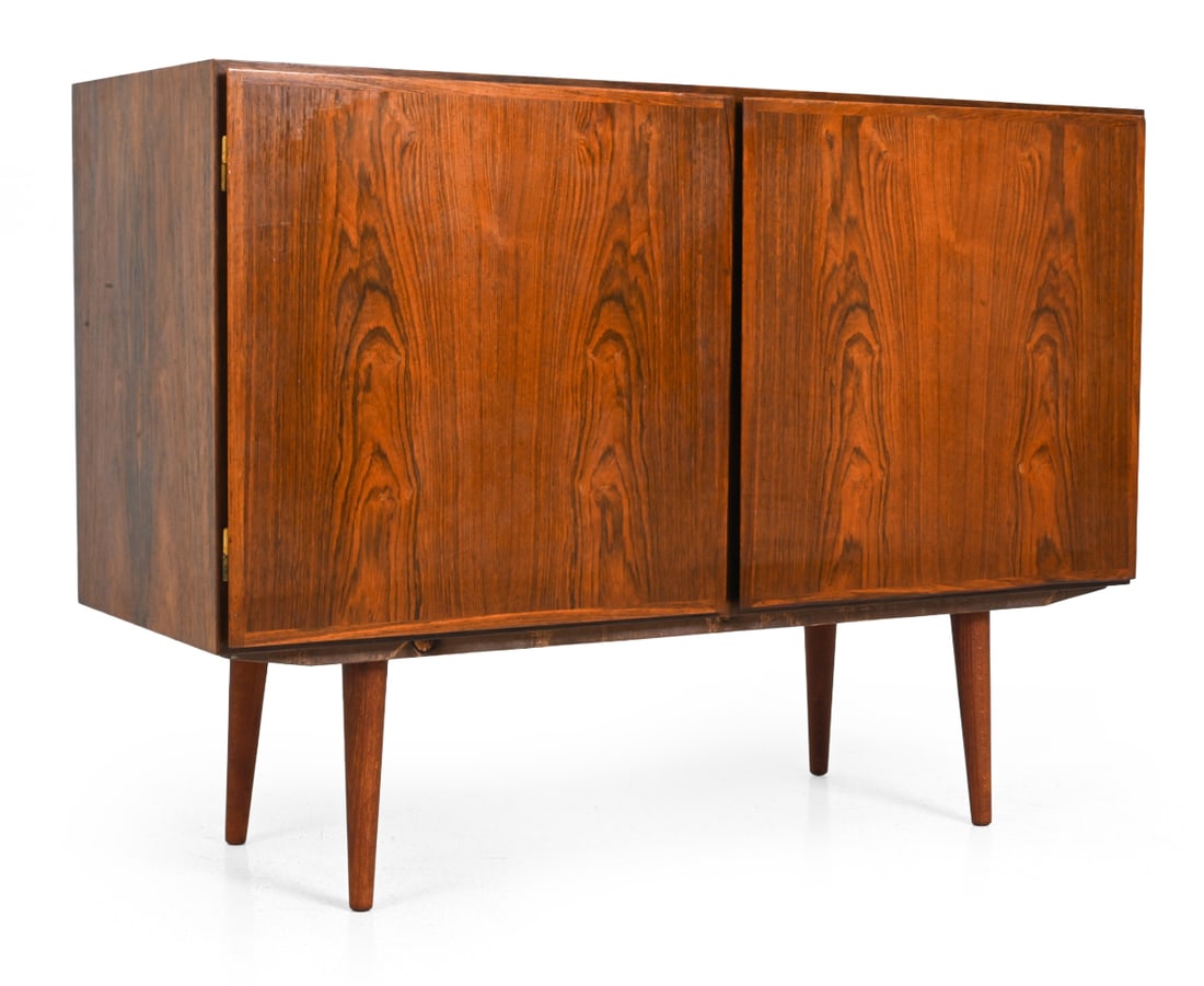 OMANN JUN MODEL 4 DANISH ROSEWOOD CABINET C. 1960S (1 of 12)