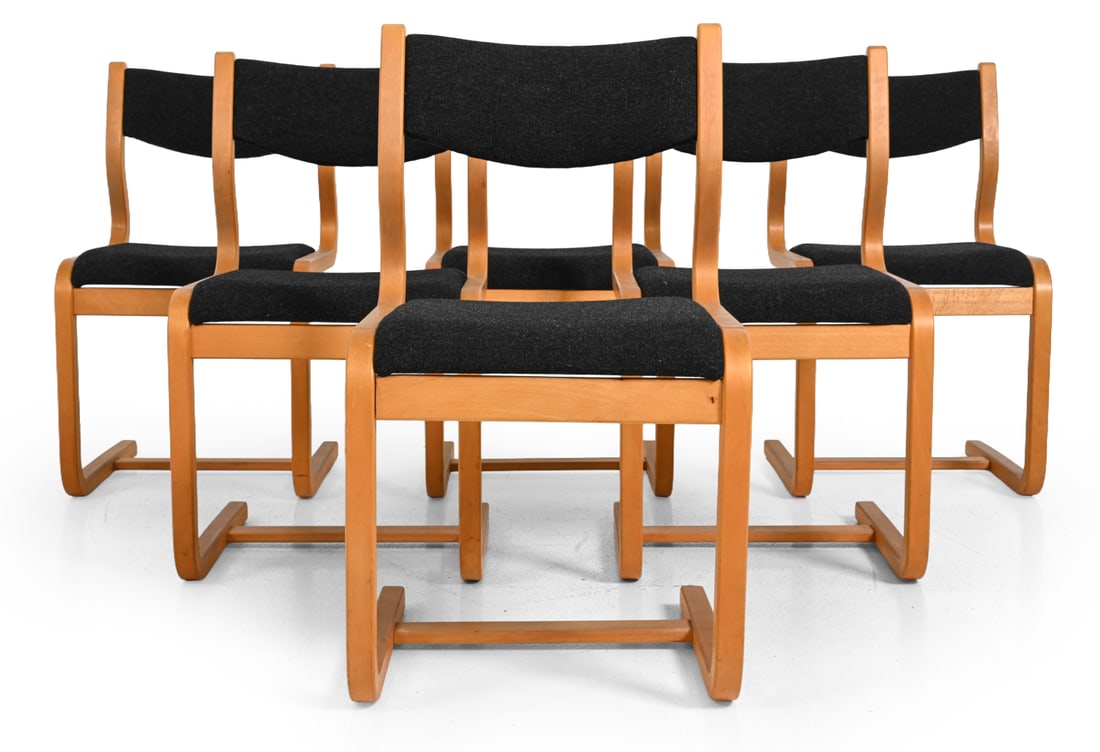 (6) MAGNUS OLESEN FOR DURUP CANTILEVER CHAIRS