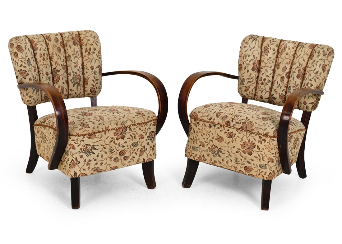 PAIR OF JINDRICH HALABALA "H-237" LOUNGE CHAIRS