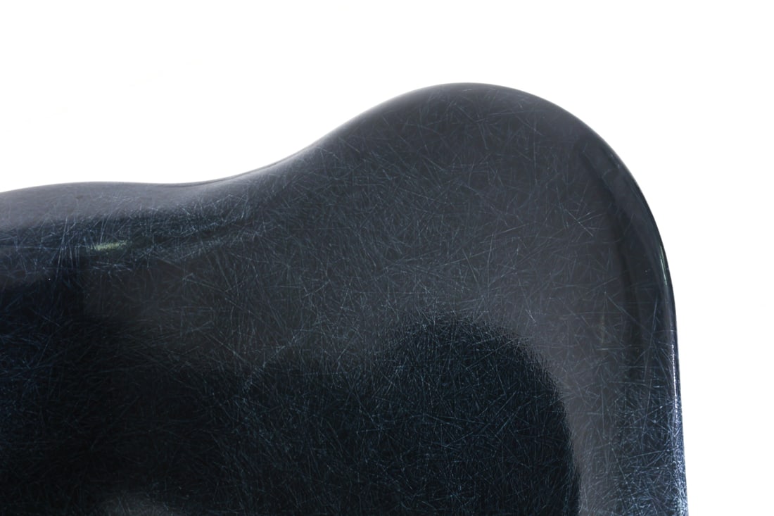 MODERNICA CASE STUDY ARM SHELL ROCKING CHAIR - 12