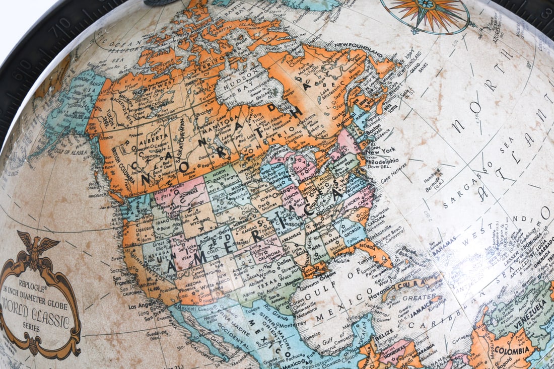 MCCOBB STYLE REPLOGLE ORBITING GLOBE C. 1970S - 5