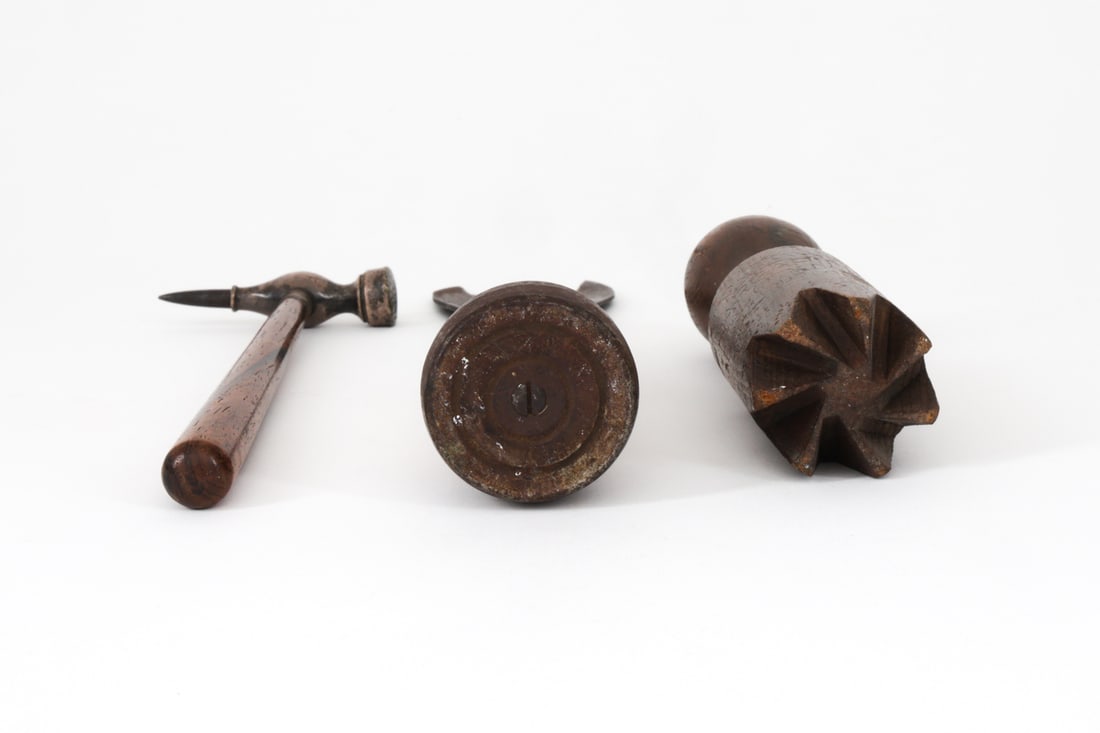 ANTIQUE ARTISAN & KITCHEN TOOLS GROUPING - 6