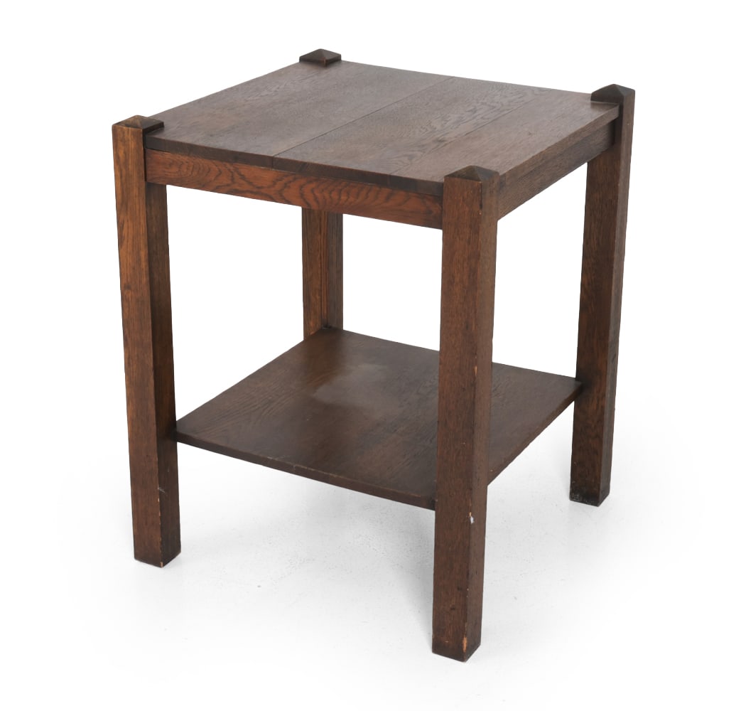 ARTS & CRAFTS STYLE OAK TWO-TIER SIDE TABLE (1 of 17)