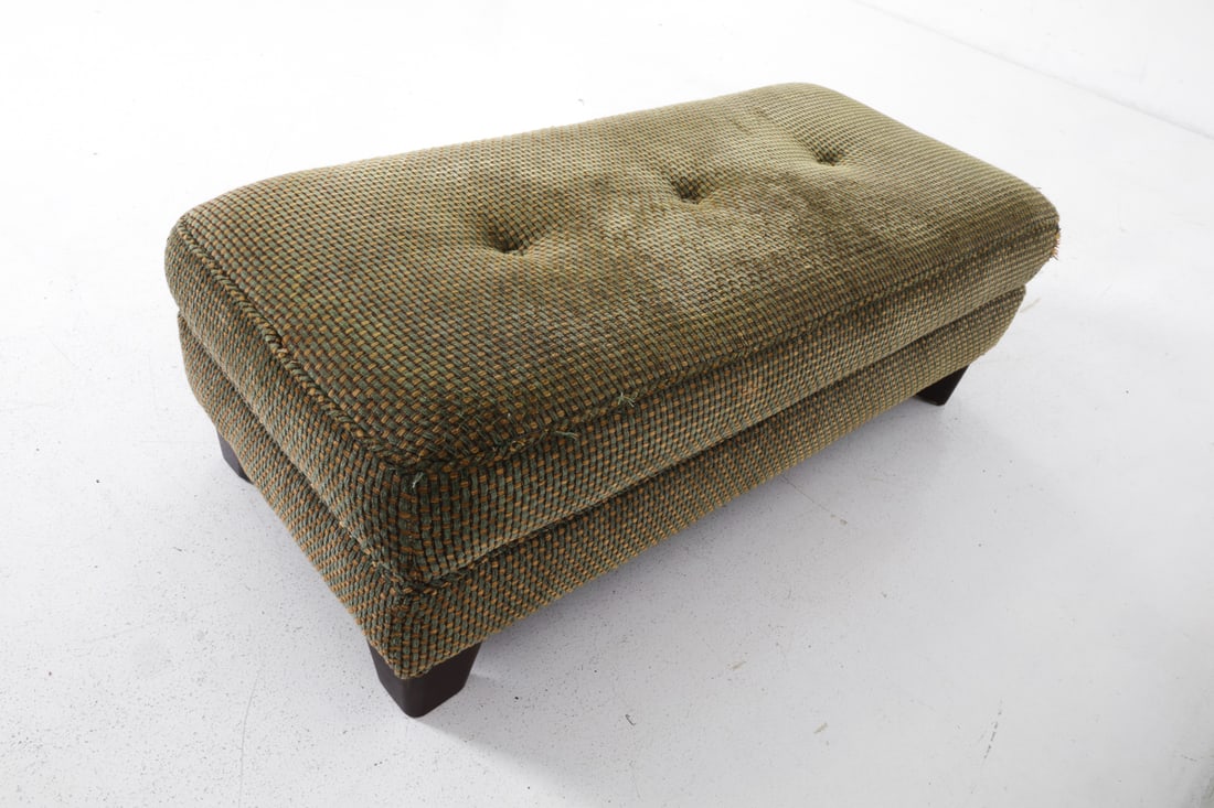 HICKORY STYLE VELOUR BENCH - 10