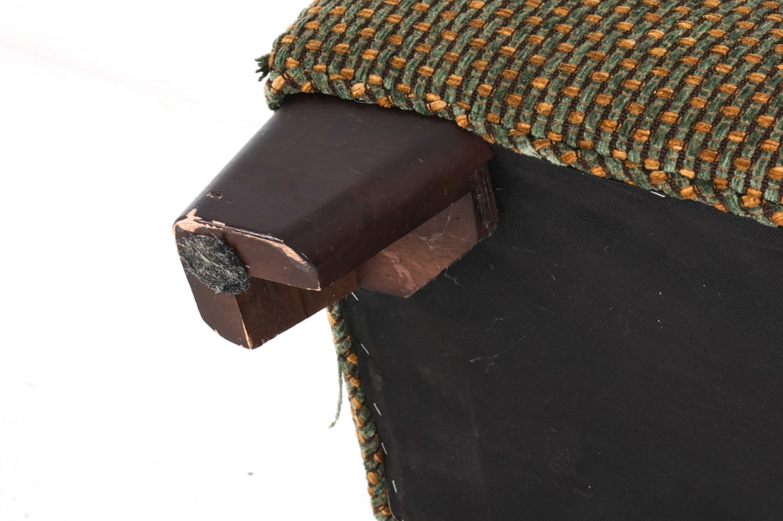 HICKORY STYLE VELOUR BENCH - 13