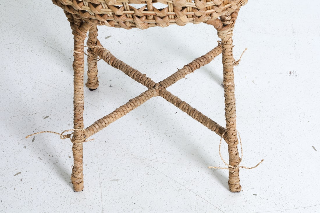 CONTEMPORARY STOOLS GROUPING - 11