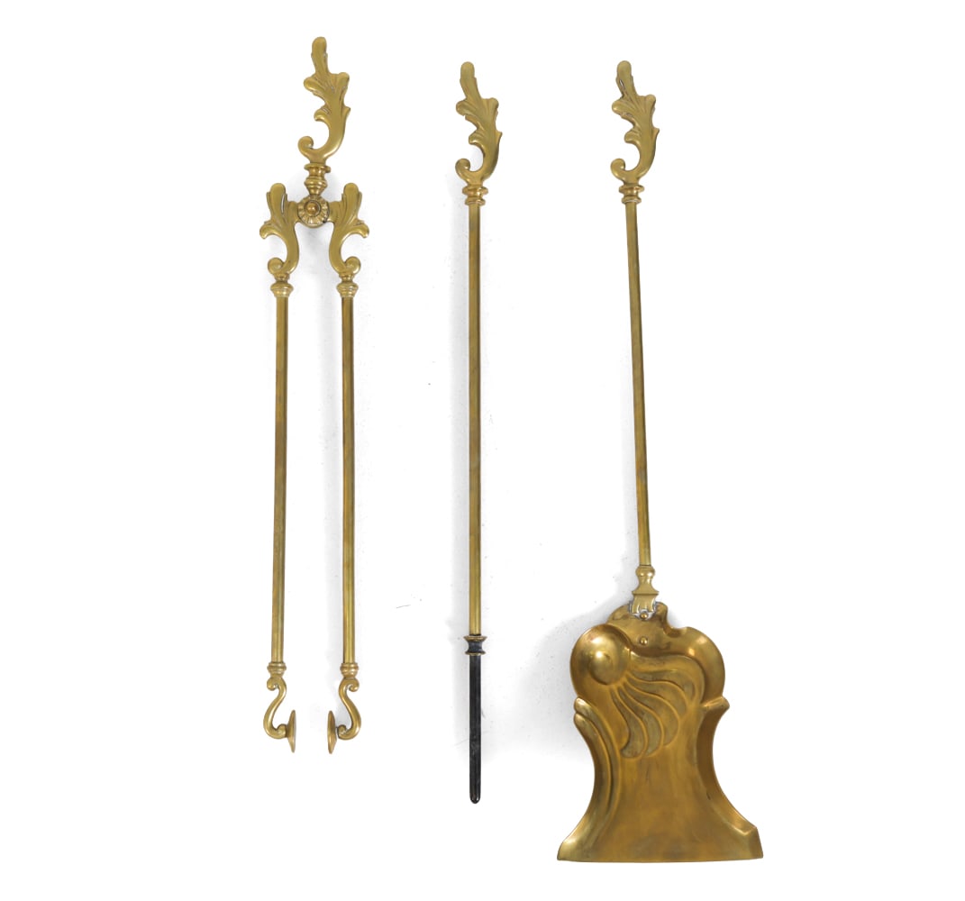 ANTIQUE BRASS FIREPLACE TOOLS (1 of 8)