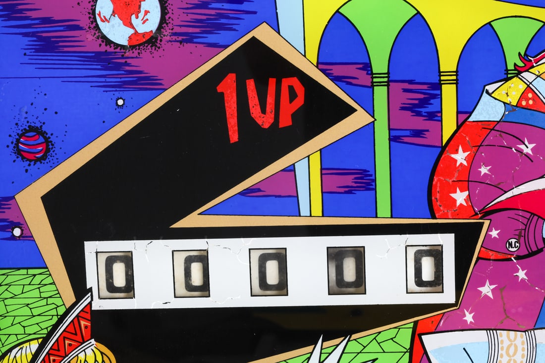 WILLIAMS "PLANETS" PINBALL MACHINE - 9
