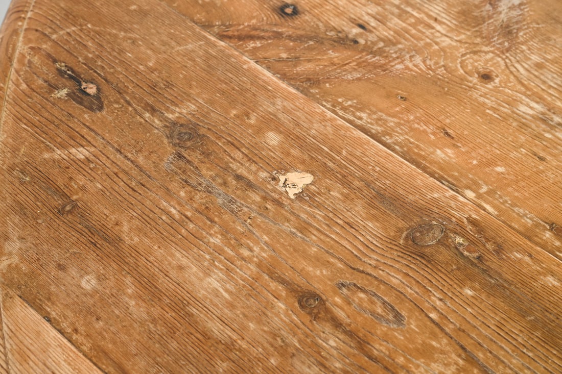 RUSTIC PINE BREAKFAST OR SIDE TABLE - 9
